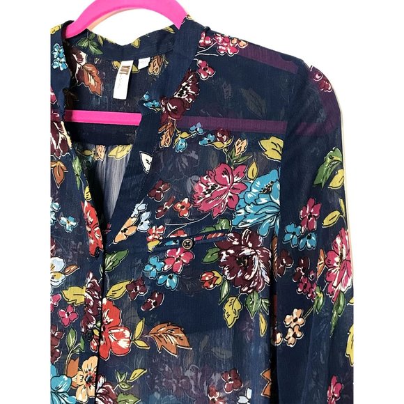 NEW Kut From The Kloth Sinclair Navy Blue Sheer Floral Blouse Size Small - Picture 9 of 12